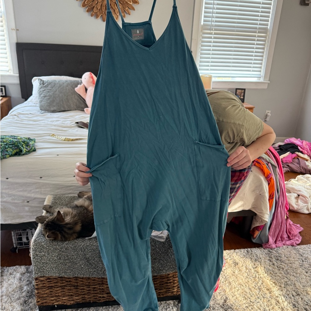 Teal Sleeveless Jumpsuit